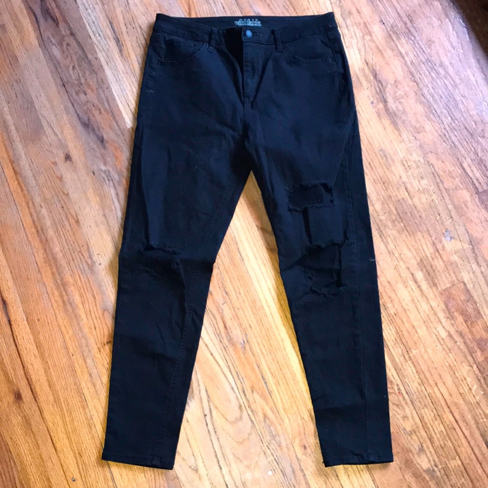 Wild Fable Distressed Jeans - Picture 1 of 7